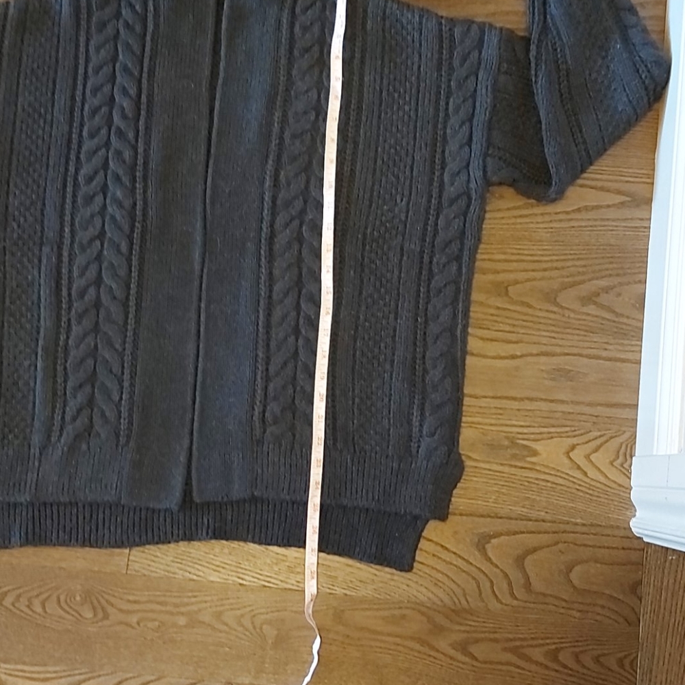 Gap Sweater - Picture 9 of 12
